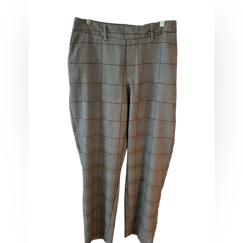 Women’s A New Day Gray/Red Checkered Pants M EUC